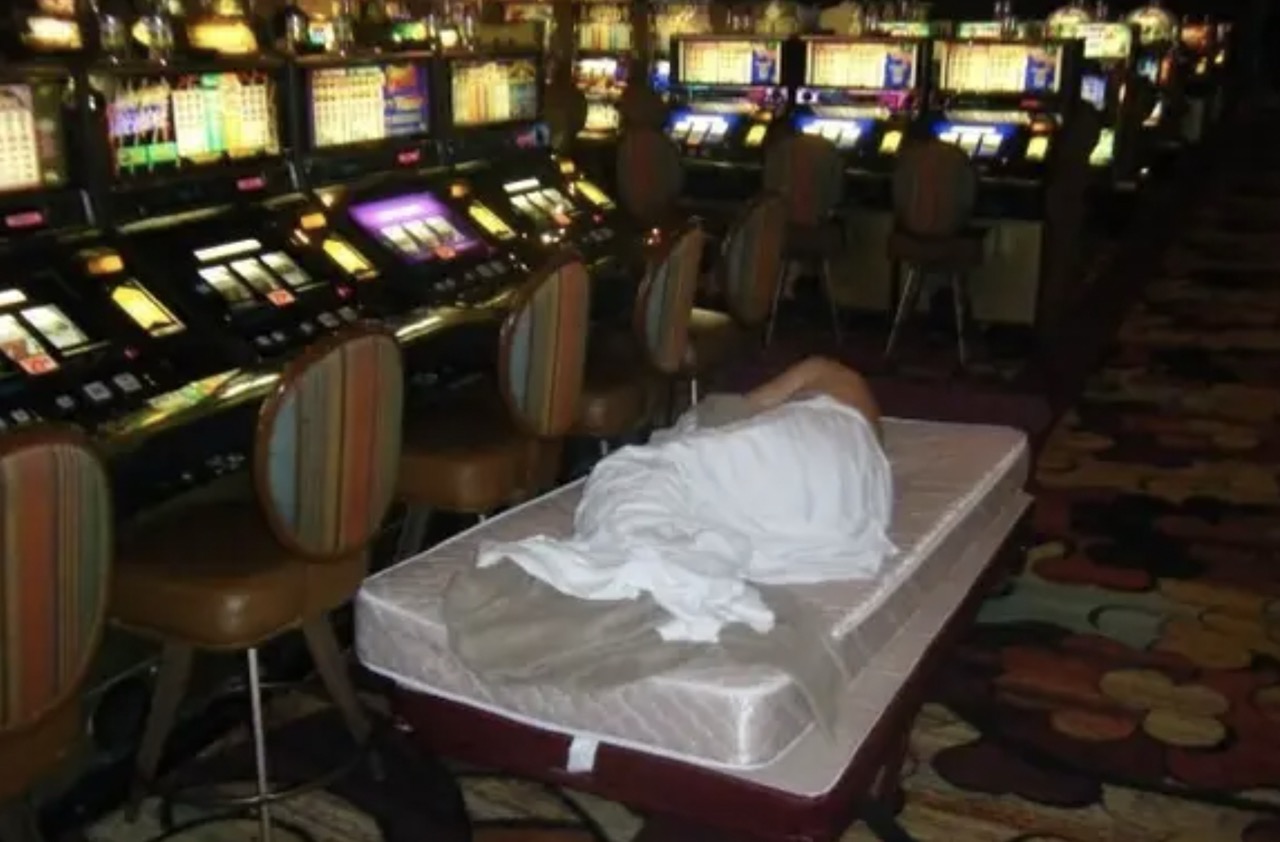 hilarious photos proving what happens in vegas should stay there