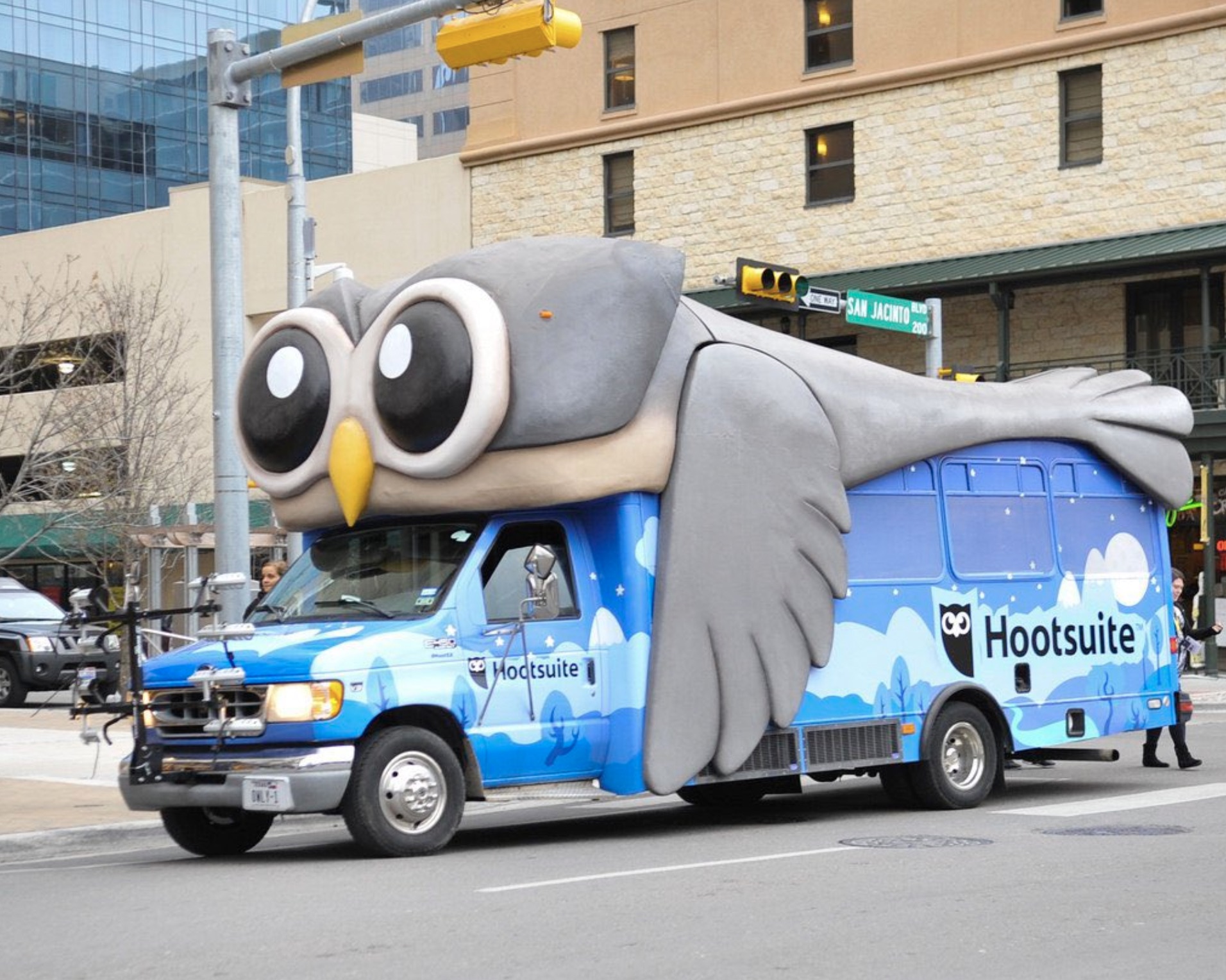 mascot - Hootsuite Hootsuite