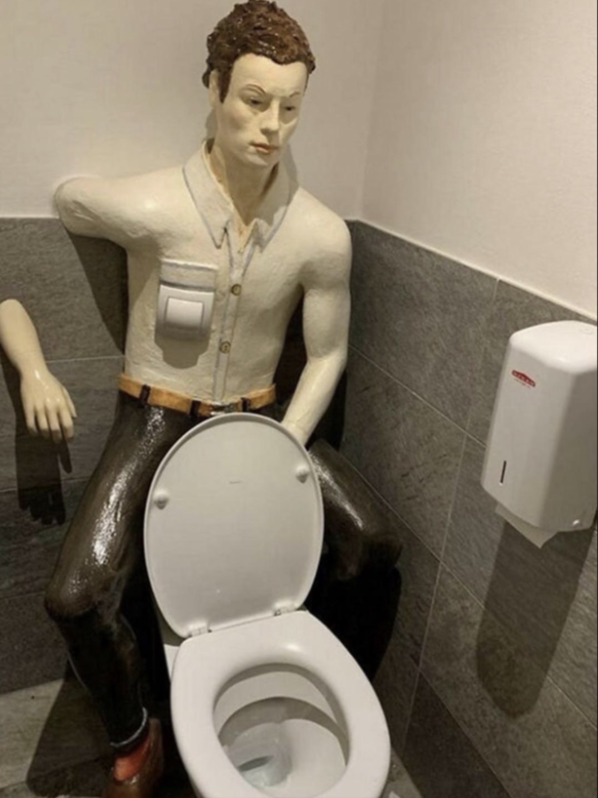 Toilet