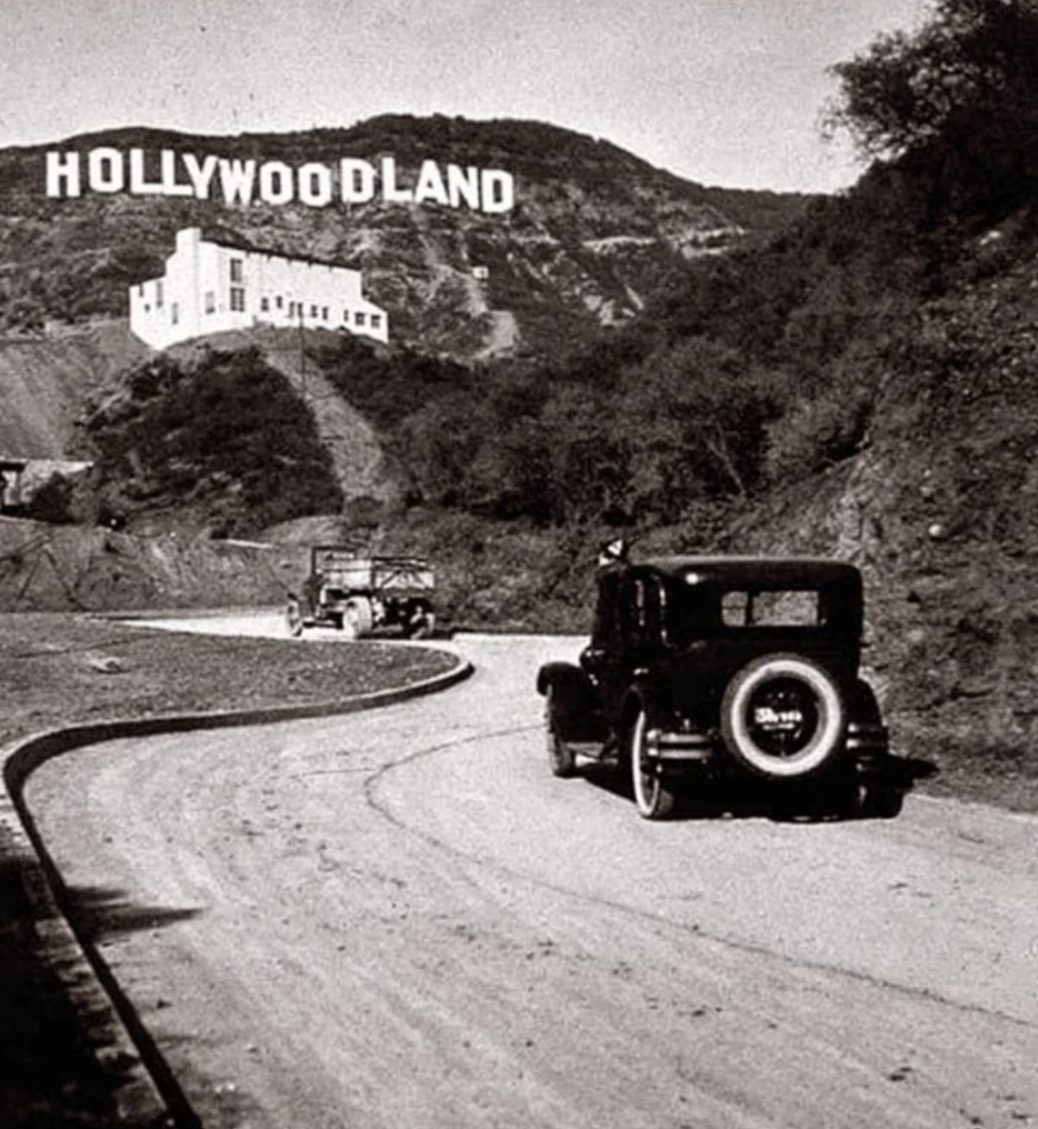 hollywood sign 1949 - Hollywoodland O