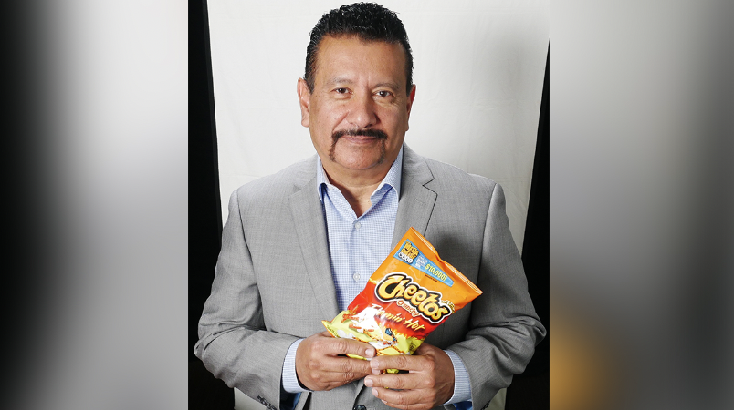 ricardo montañez flamin hot - Cheetos