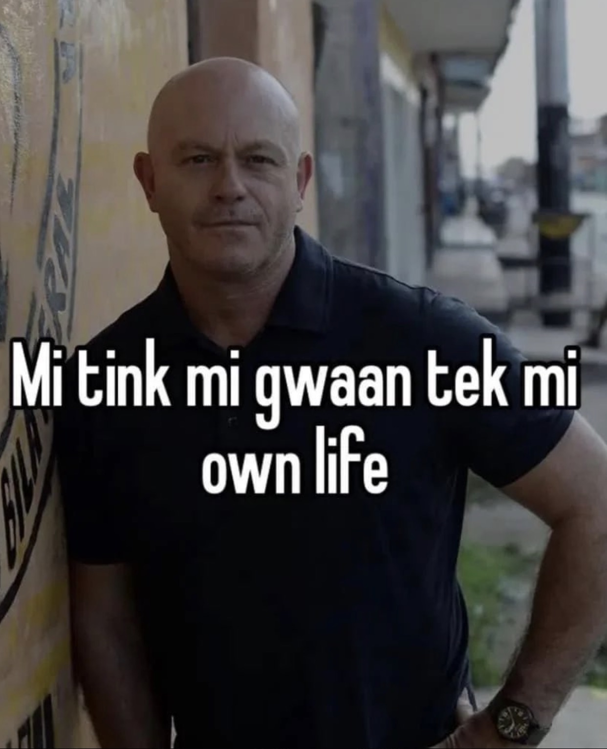 man - Mi tink mi gwaan tek mi own life