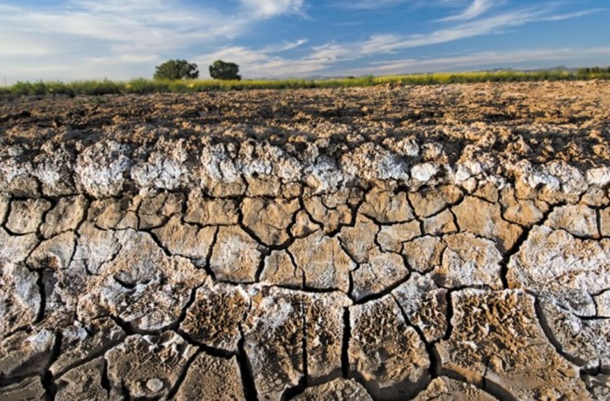 The Verge of Disaster: Things Too Close to Collapsing | eBaum's World