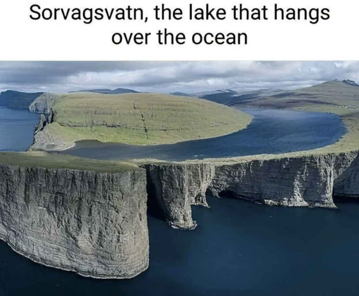 lake above the ocean - Sorvagsvatn, the lake that hangs over the ocean