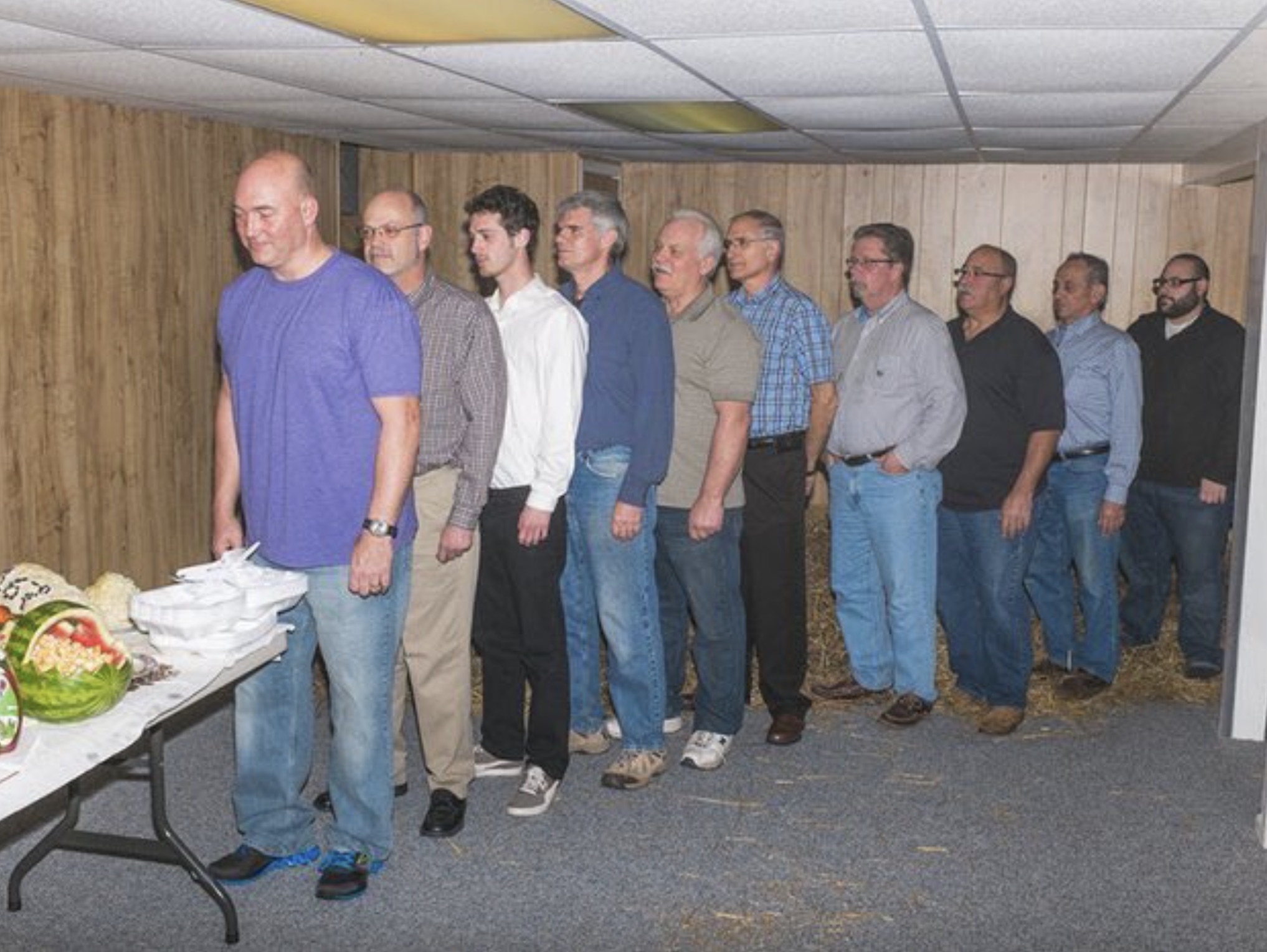 cursed thanksgiving photoshoot