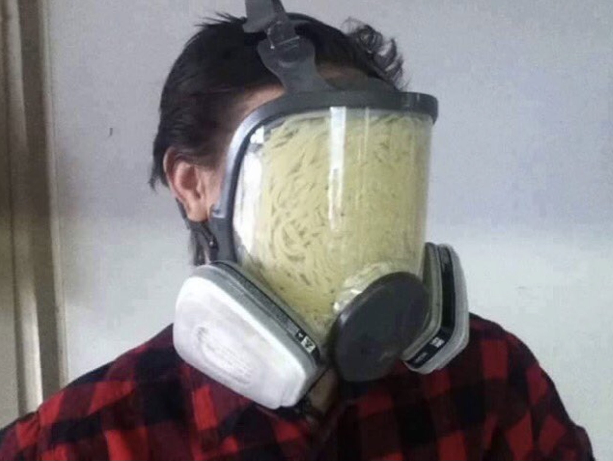 spaghetti gas mask