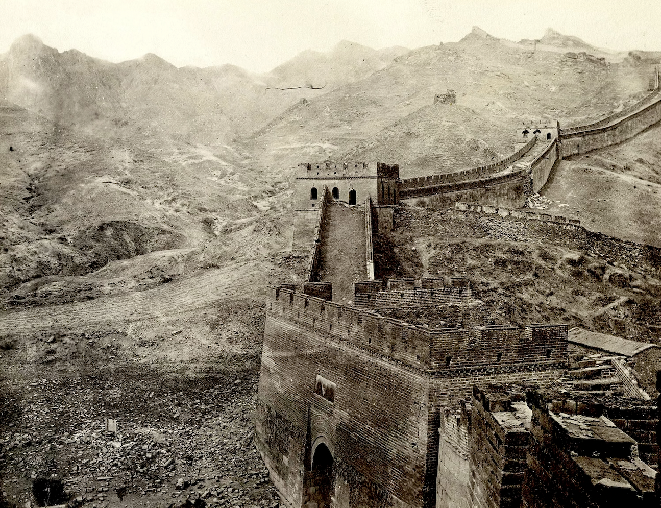 Thomas Child photographs the Great Wall of China’s Nankou pass in 1870.