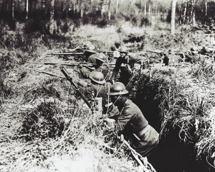 New York’s 369th regiment were nicknamed ‘Men of Bronze’ by the French, and ‘Harlem Hellfighters’ by the Germans.