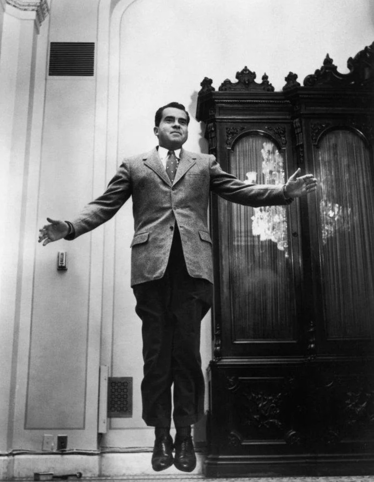 philippe halsman richard nixon