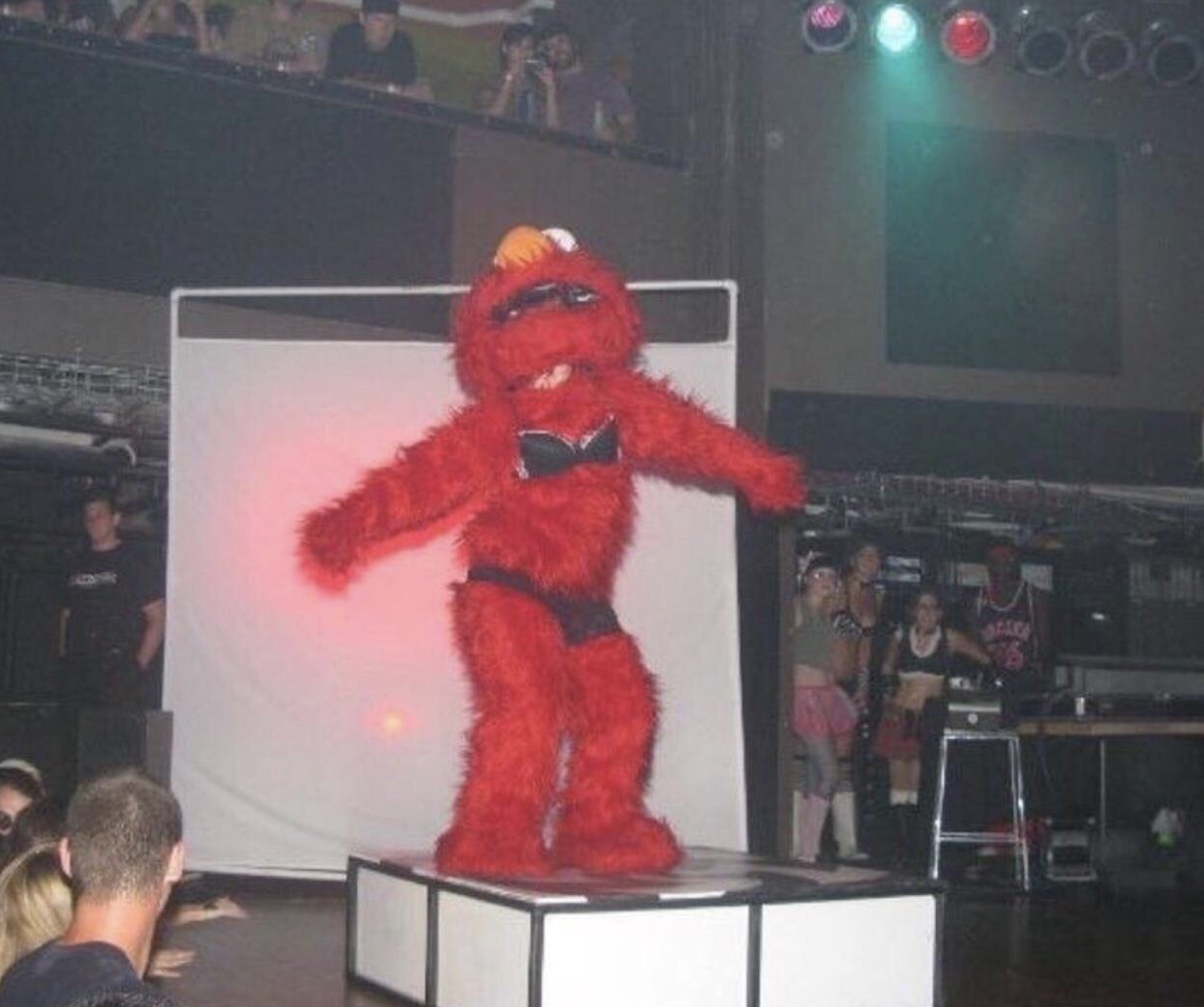 cursed elmo