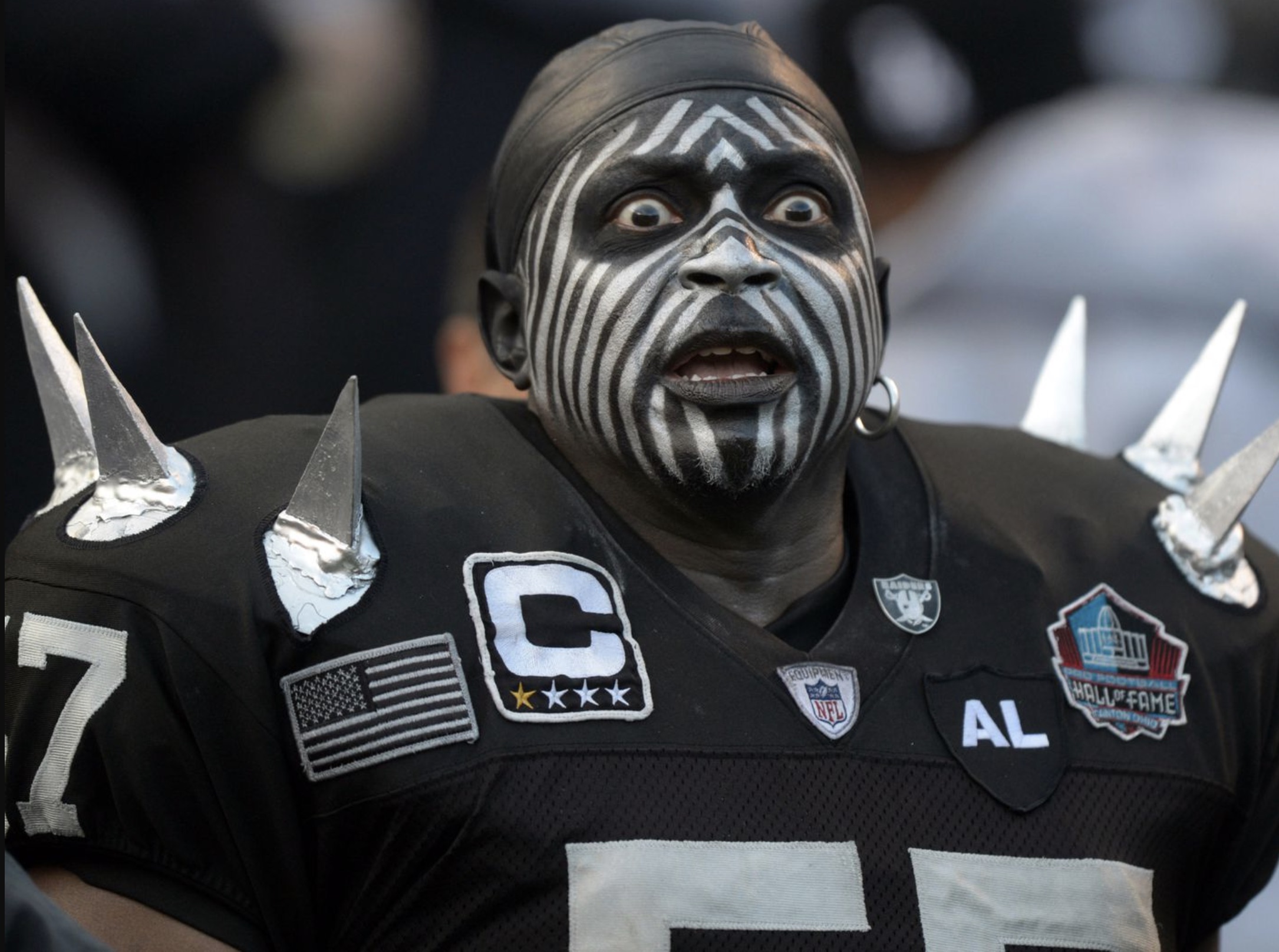 raiders fans costumes - 7 C Al Hall Fame