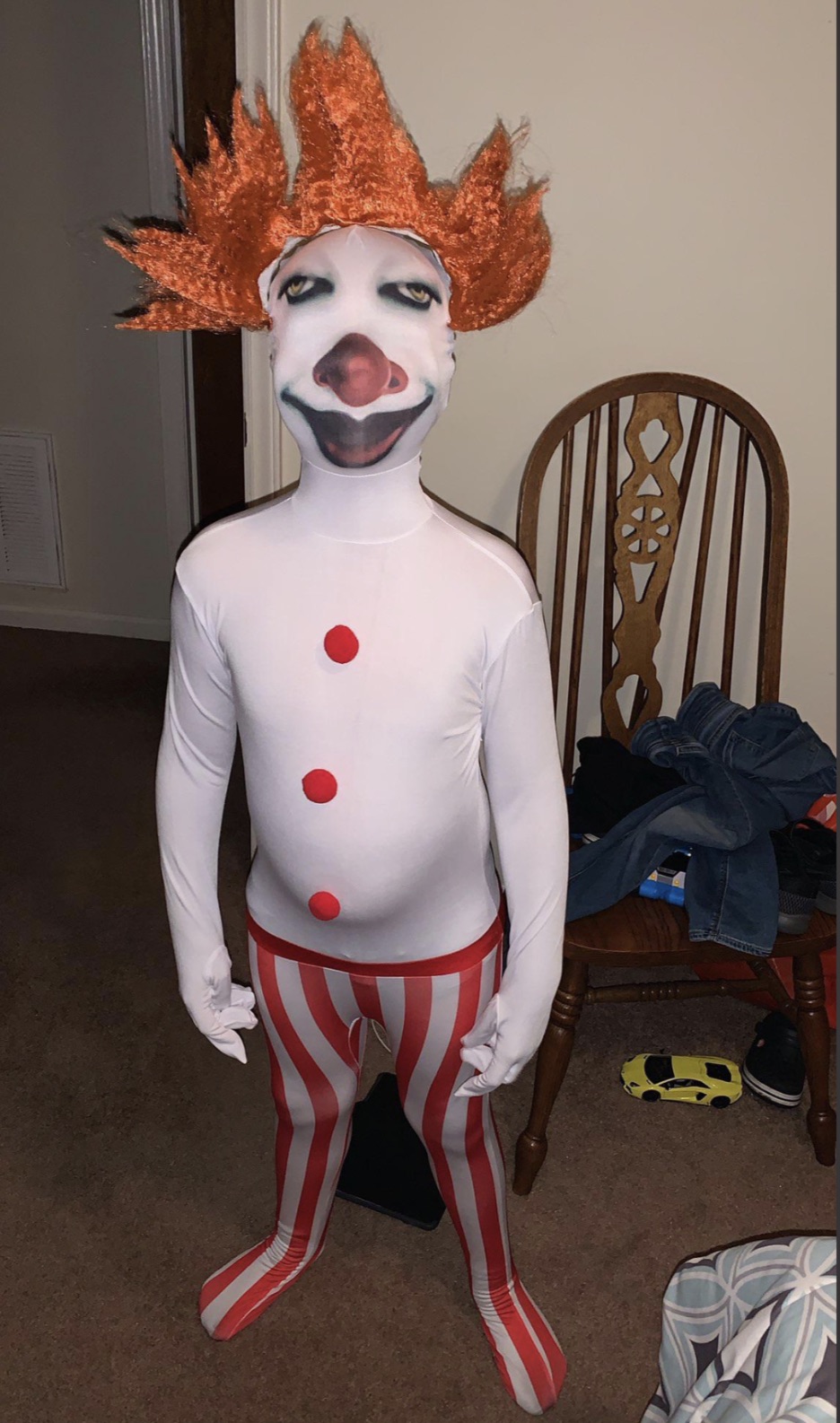 pennywise costume meme