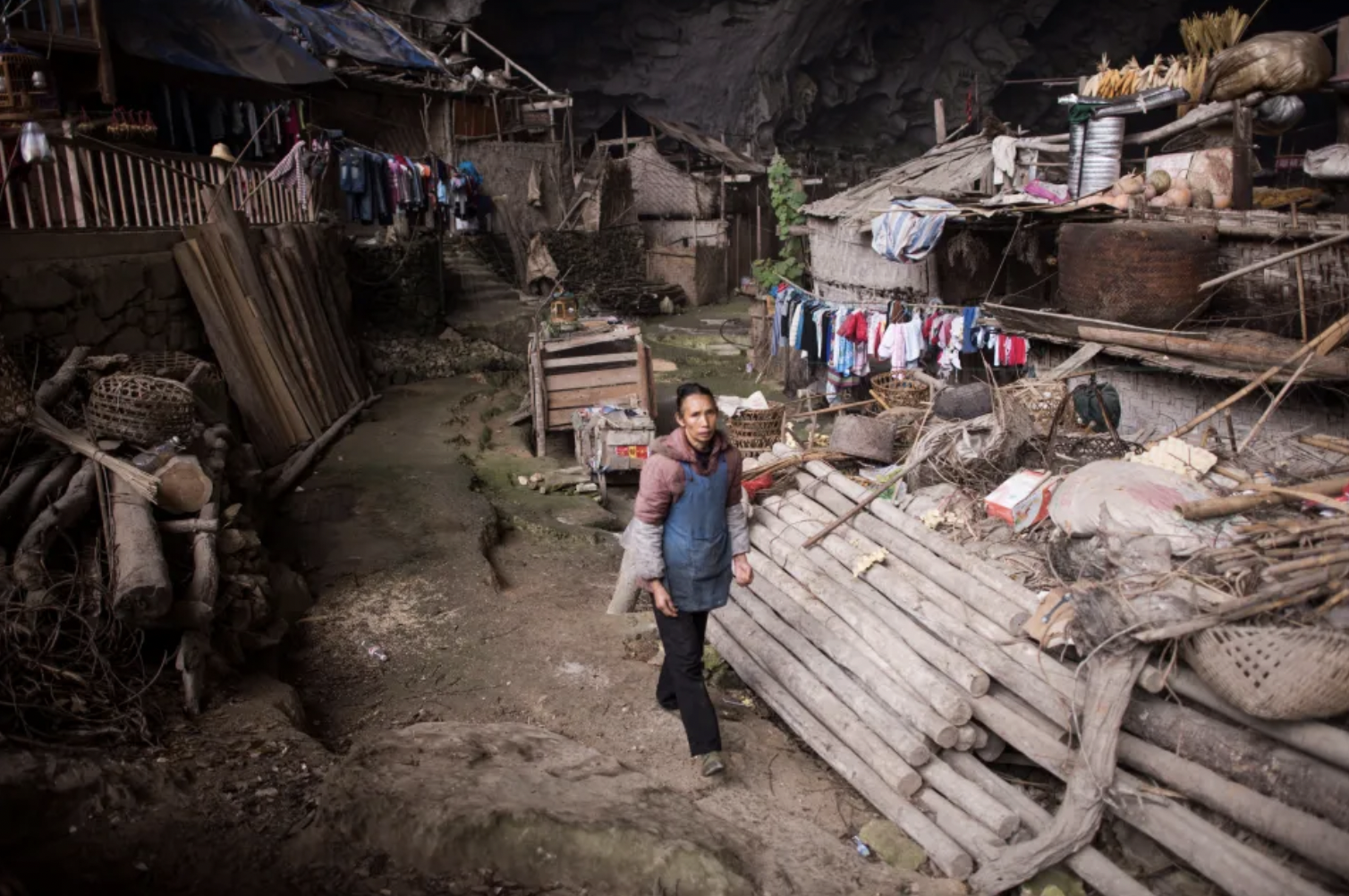 25 Photos of Zhongdong, China’s Last Cave Village