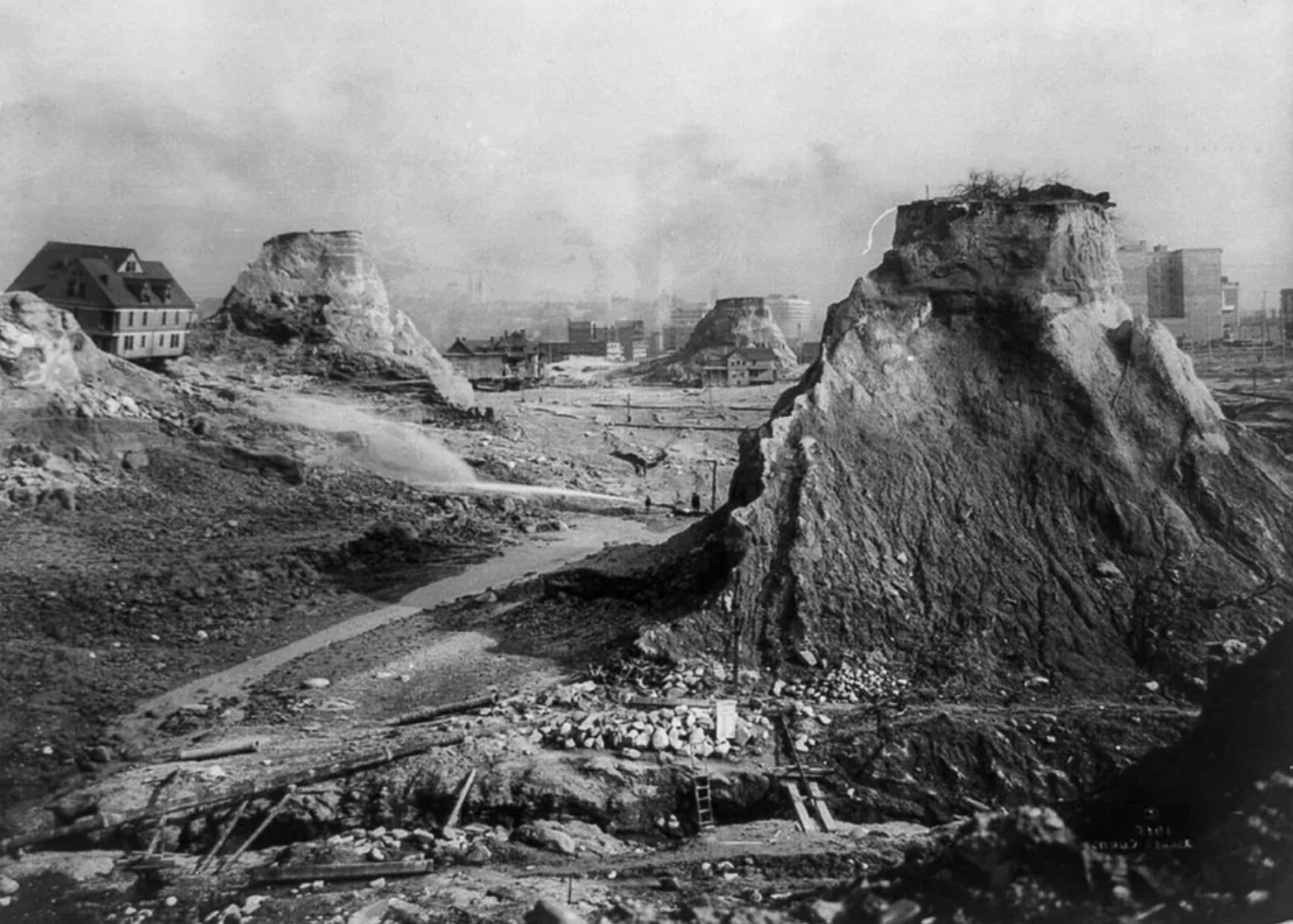 seattle spite mounds