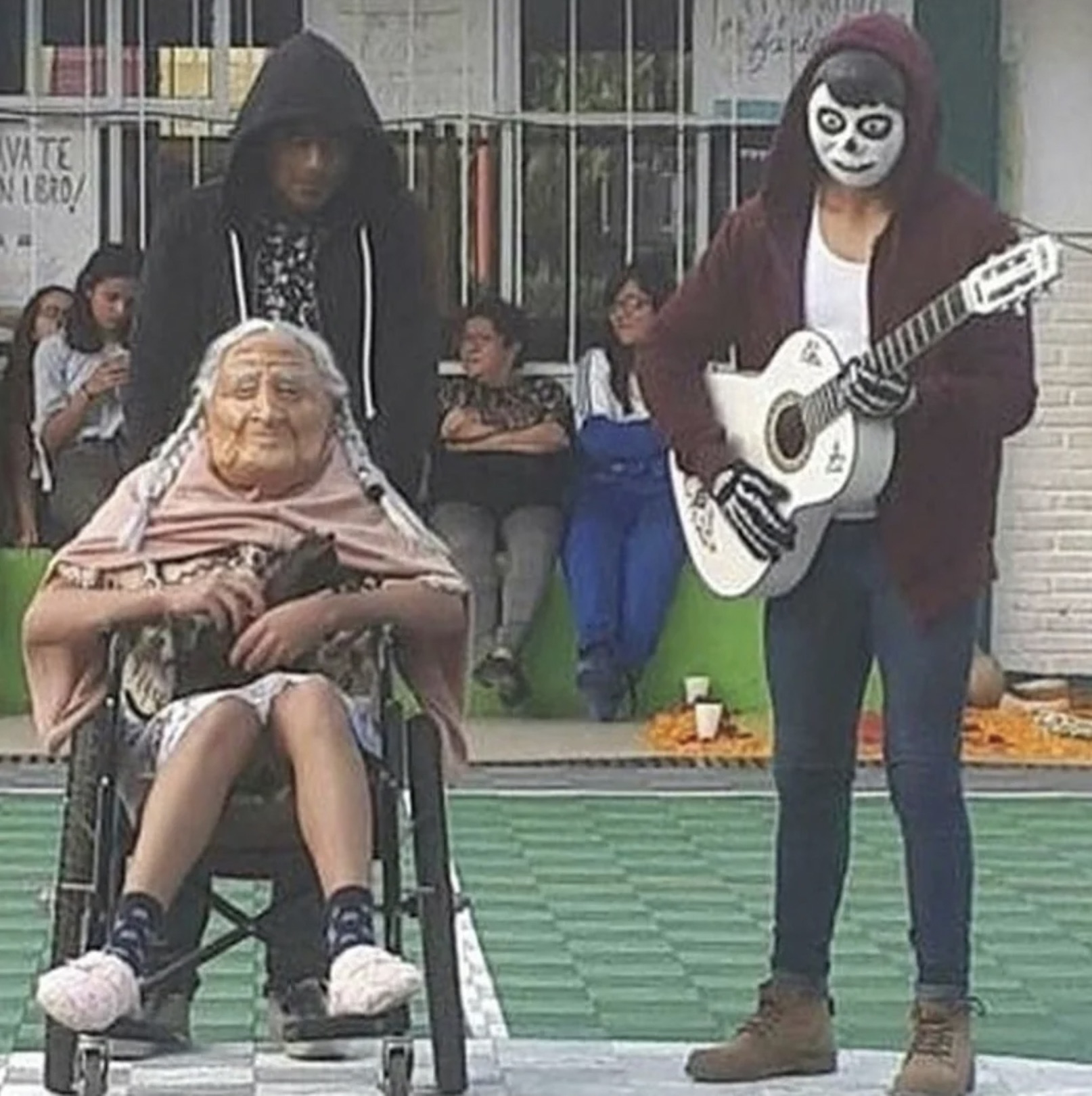 37 Cursed Randoms to Iron Out Your Brain