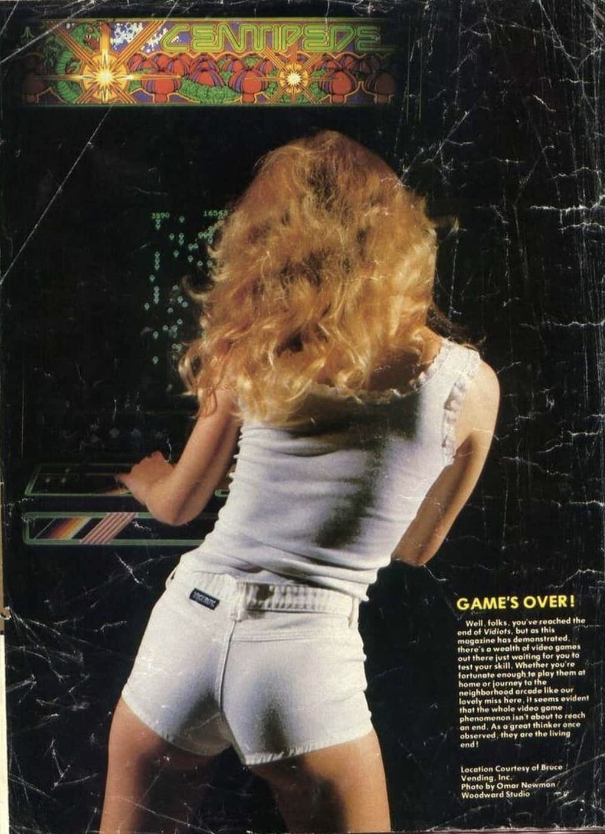 40 Vintage Gaming Ads for Gamers Playing With Themselves