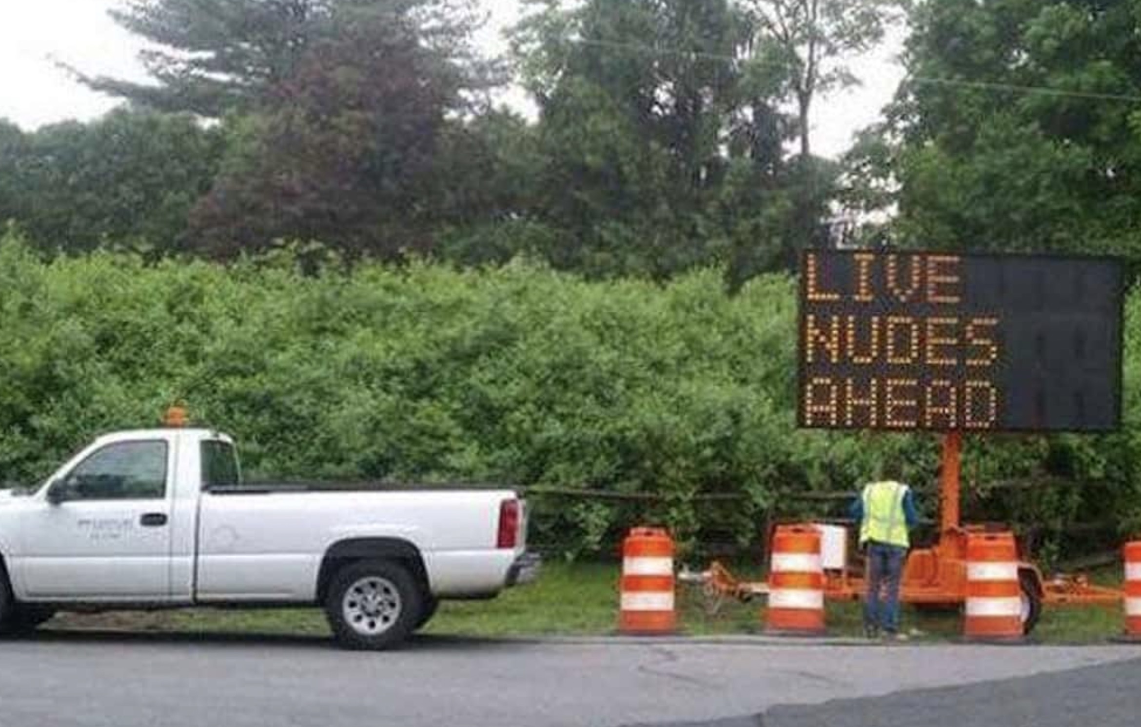 pickup truck - Live Nudes Ahead