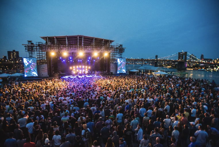 outdoor concerts summer