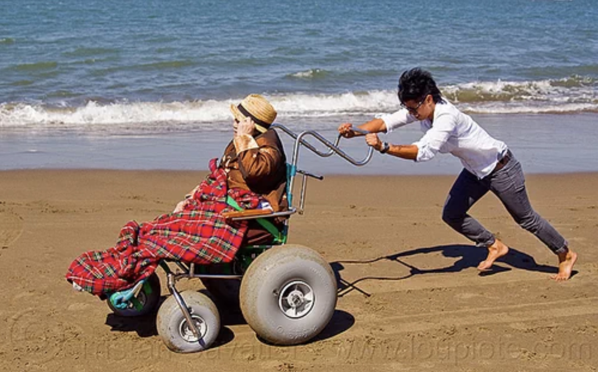 25 Healthcare Workers About to Toss the Elderly into the Ocean