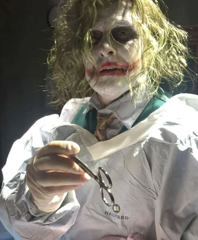 A doctor that was at a Halloween party dressed as joker, left on an emergency call to give birth.