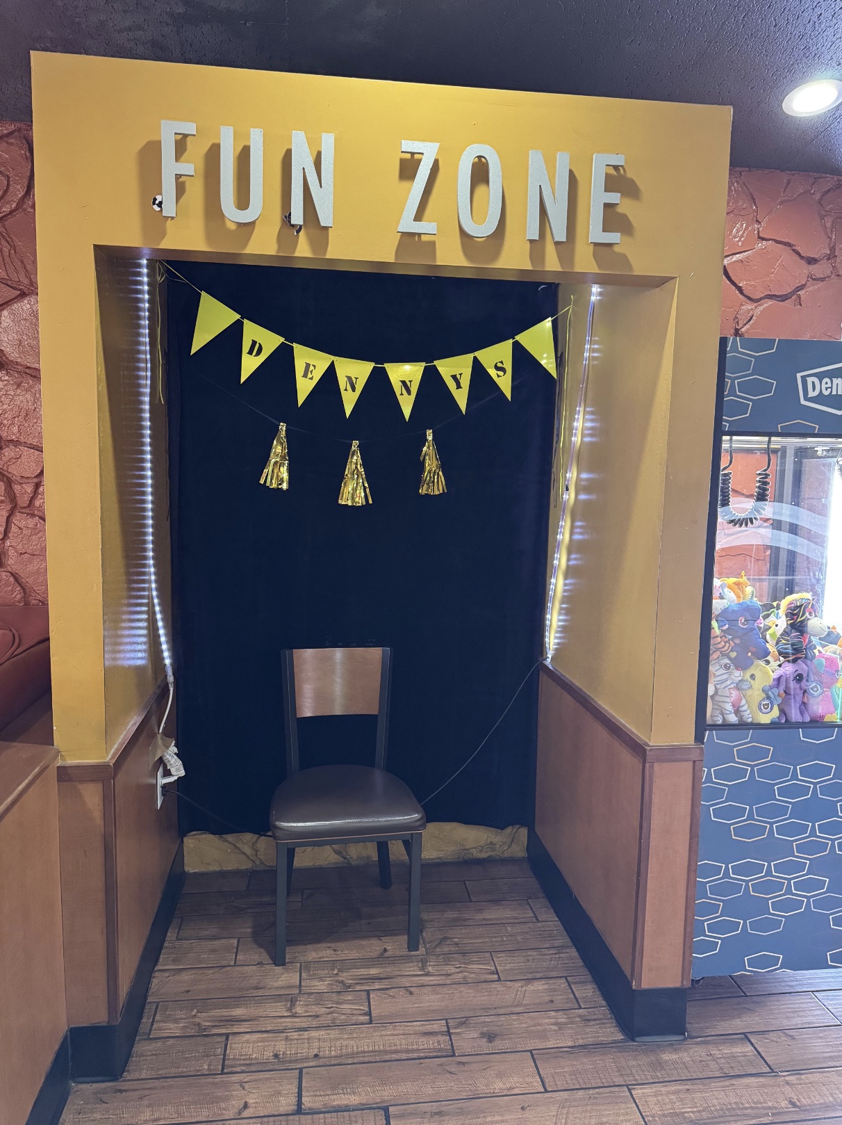 banner - Fun Zone Den