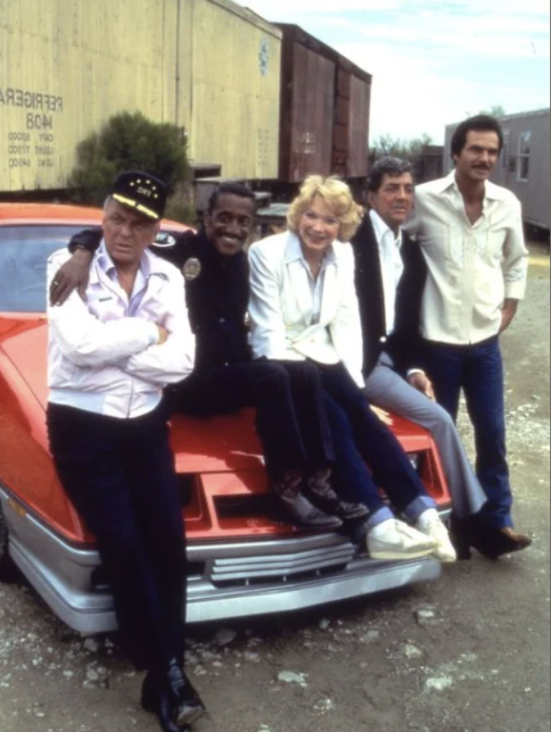 Frank Sinatra, Sammy Davis Jr, Shirley MacLaine, Dean Martin, Burt Reynolds on the set of Cannonball Run 2, 1984.