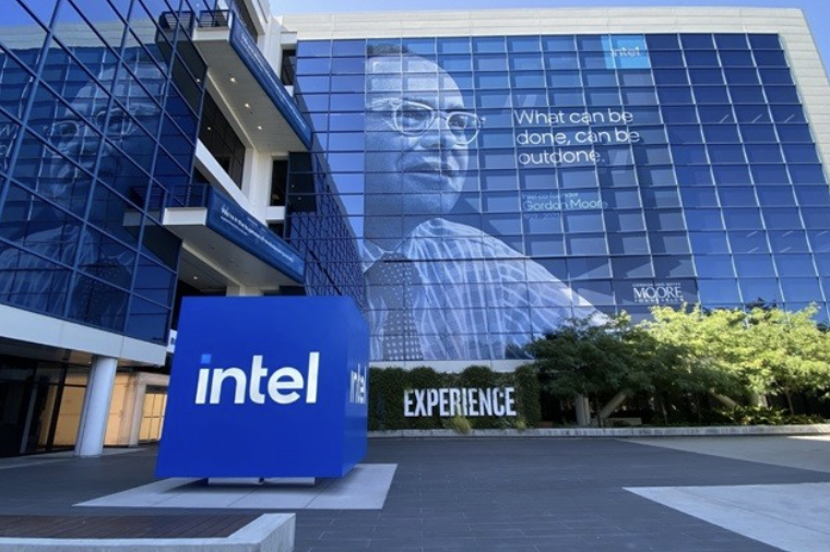 intel company - intel Experience What can be donie, can be outdone Fordd Moo Moore