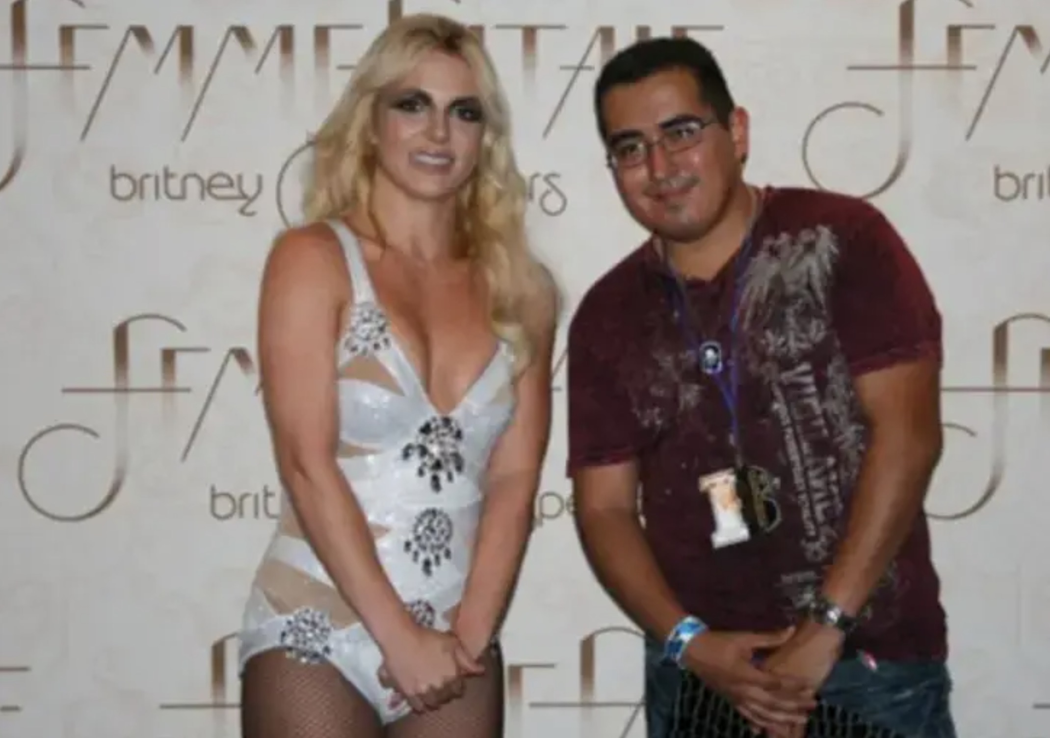 avril lavigne fan meet and greet - britney Ns View Are brit Ib bri