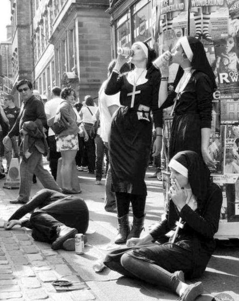 rebellious nuns - G Rw