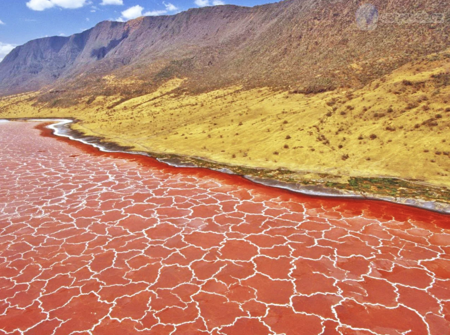 25 Beautifully Toxic Places from Around the World