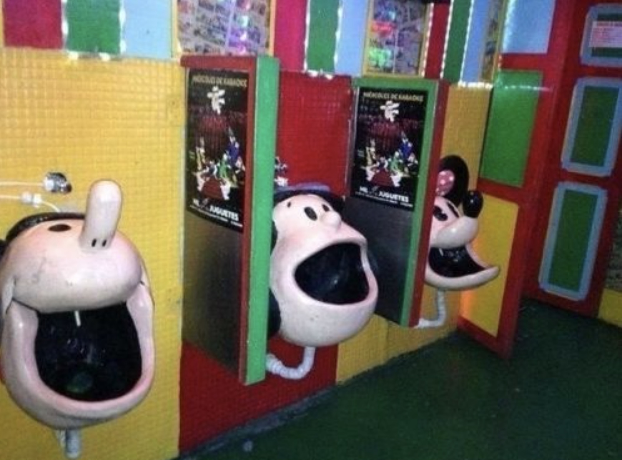 cursed urinal