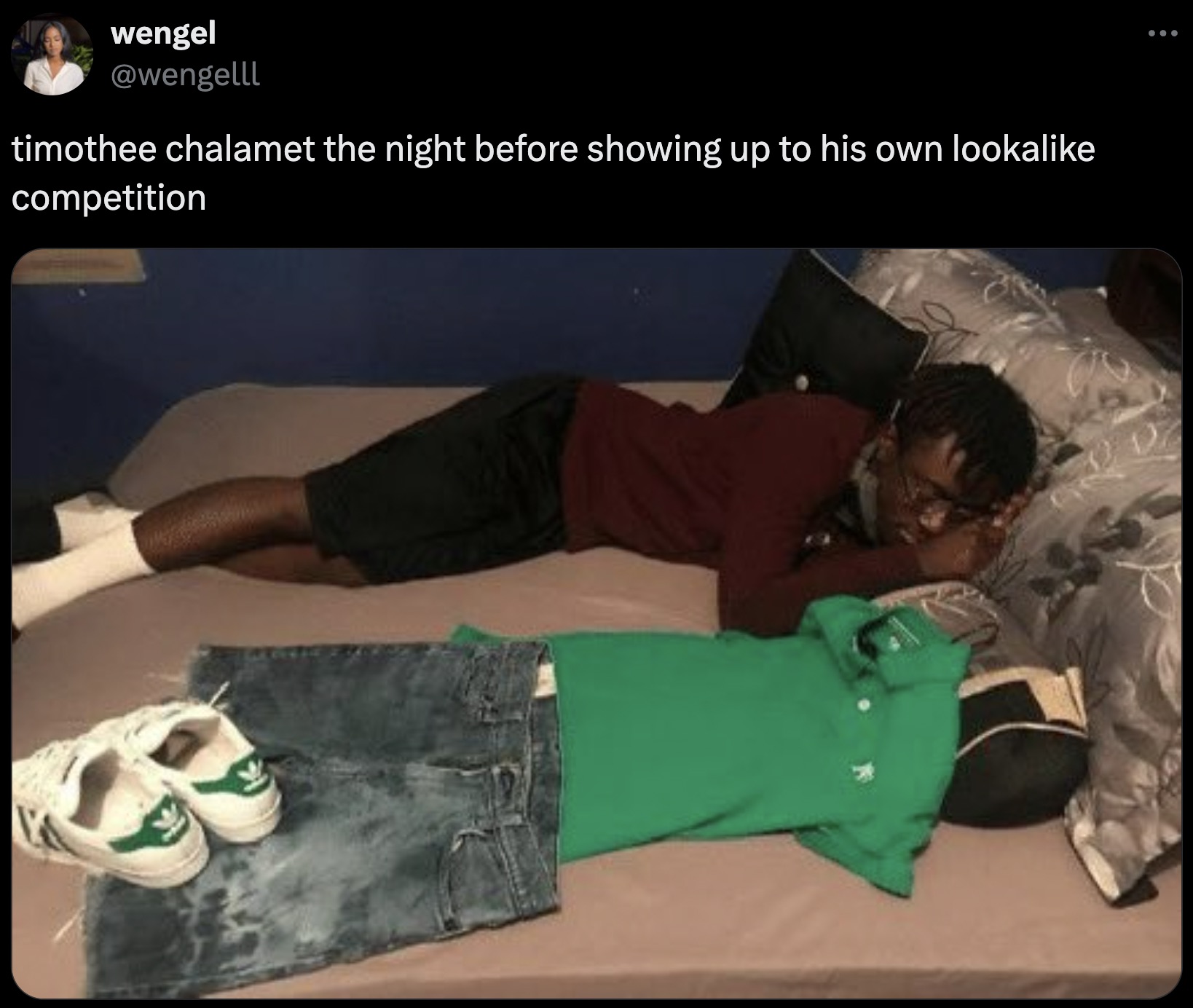 sleeping next to outfit - wengel timothee chalamet the night before showing up to his own looka competition