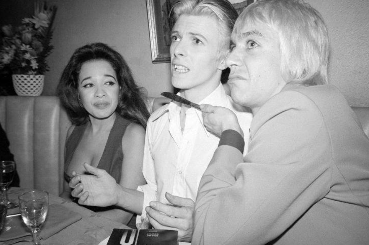 ronnie spector david bowie