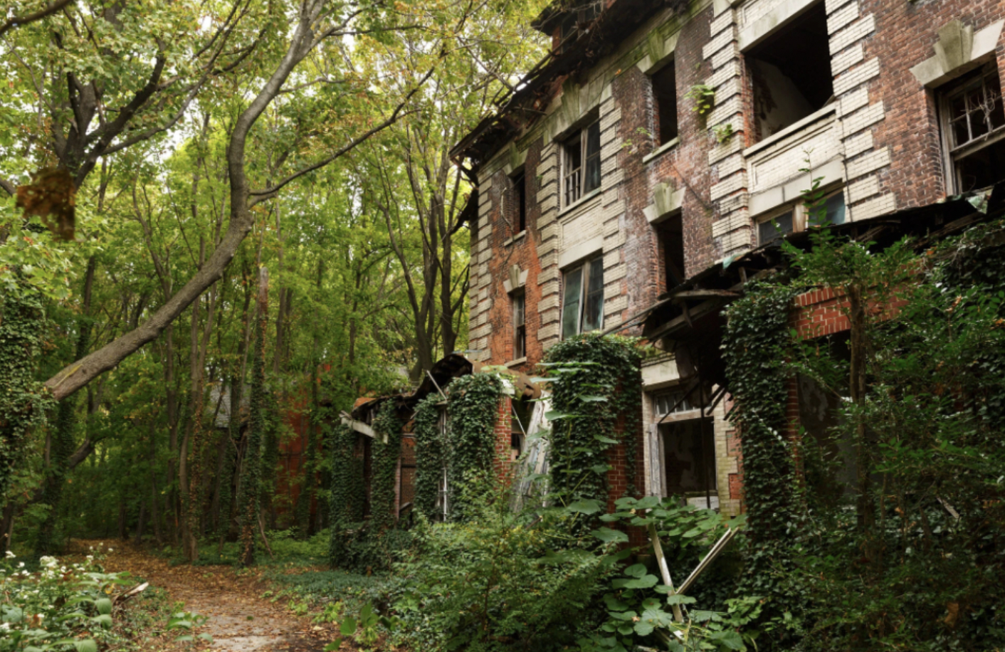 abandoned island new york