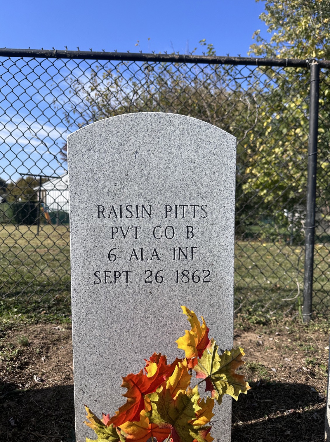 headstone - Raisin Pitts Pvt Co B 6 Ala Inf. Sept 26 1862