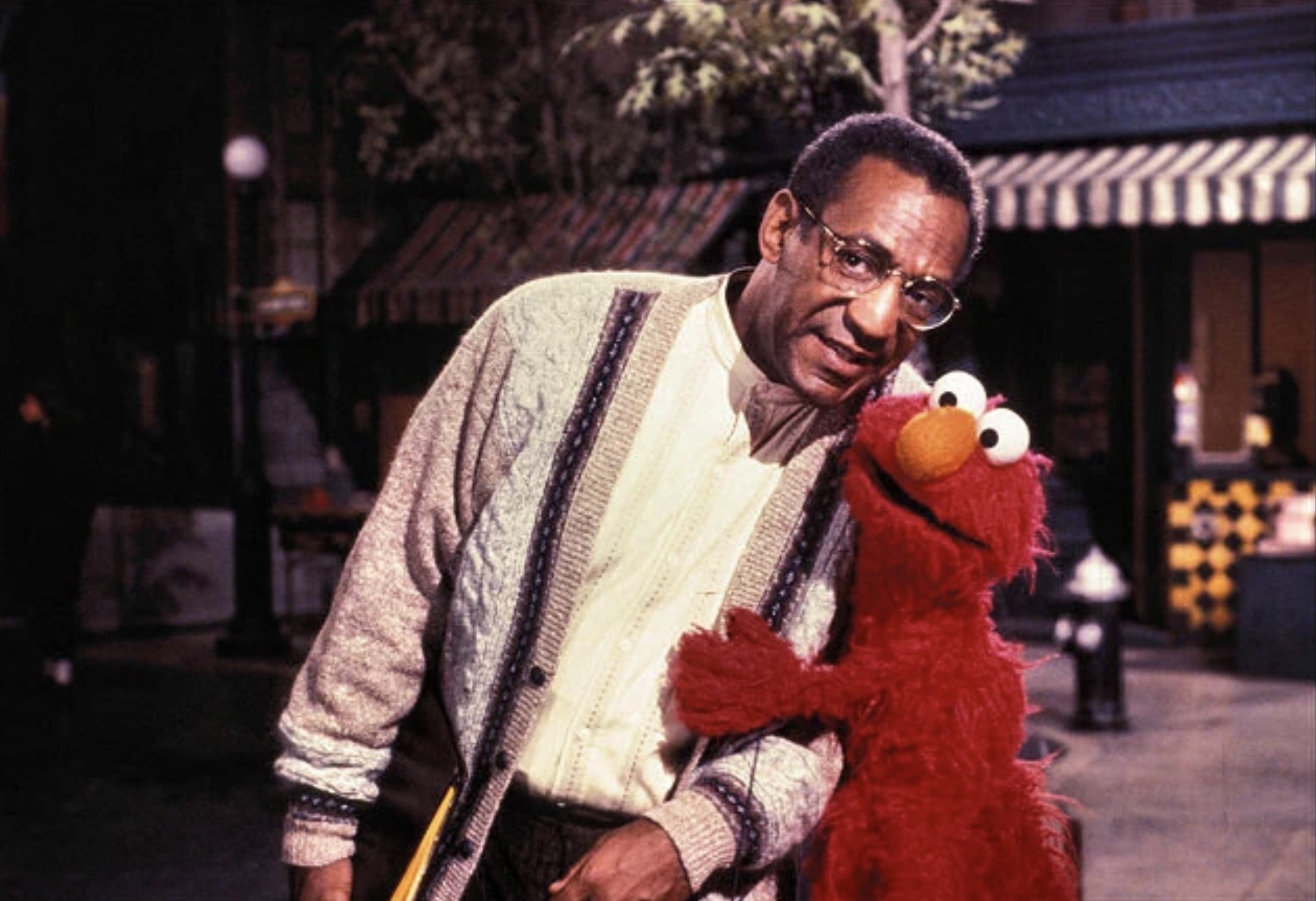 22 Times Muppets Were Caught Hanging Out with Bad Guys