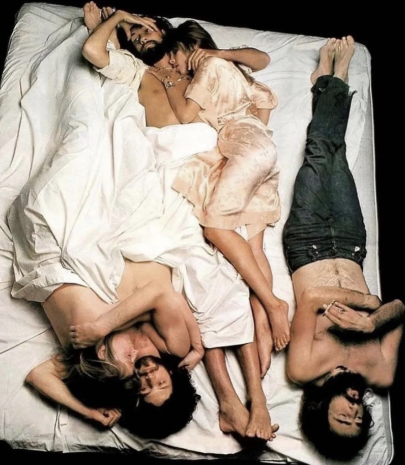 fleetwood mac 1977 photo annie leibovitz