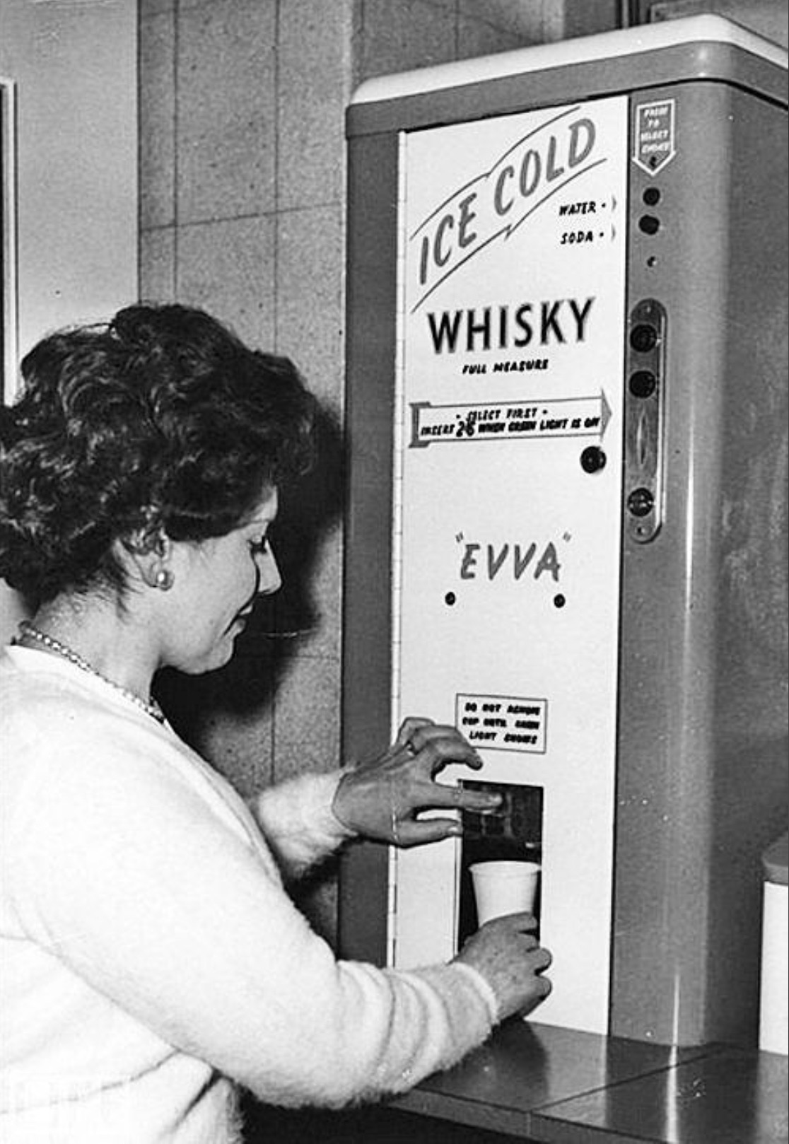 whisky dispenser 1950s - Ice Cold Water Soda " Whisky Full Measure Lect First Meert 26 Light Is On Evva Do Not A Light Shows