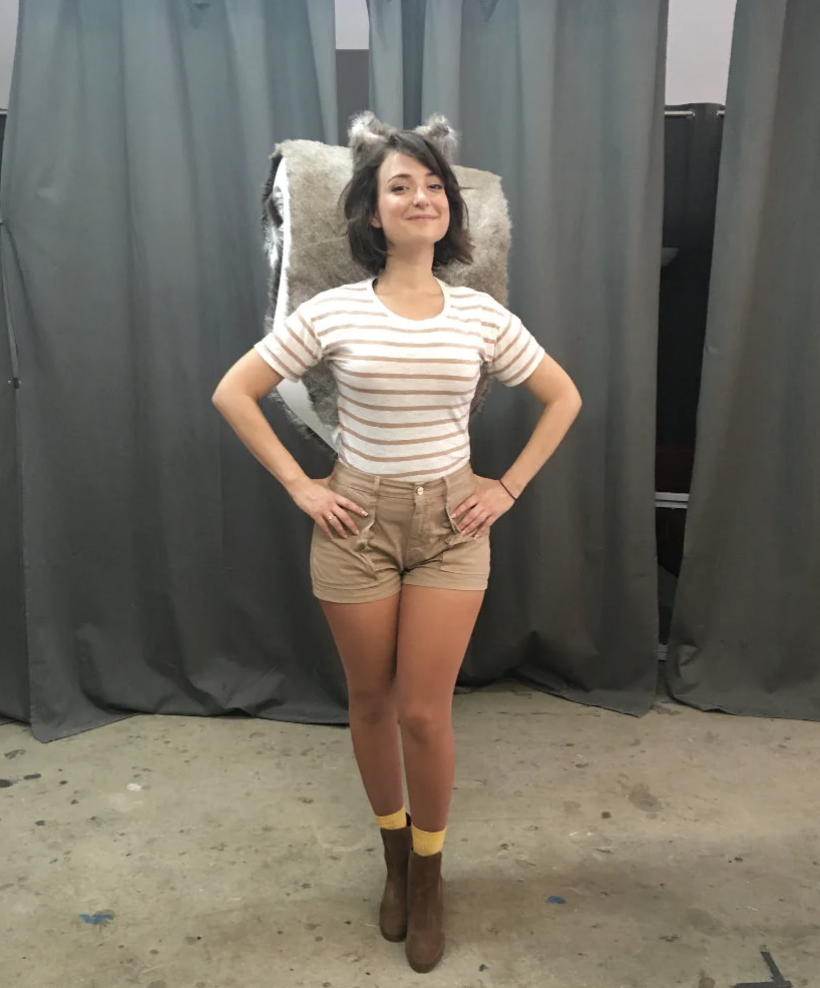 milana vayntrub shorts