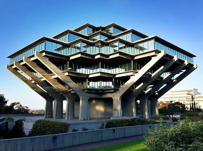 The Geisel Library (University of San Diego) looks like a young concrete tree sprouting up from the landscape.