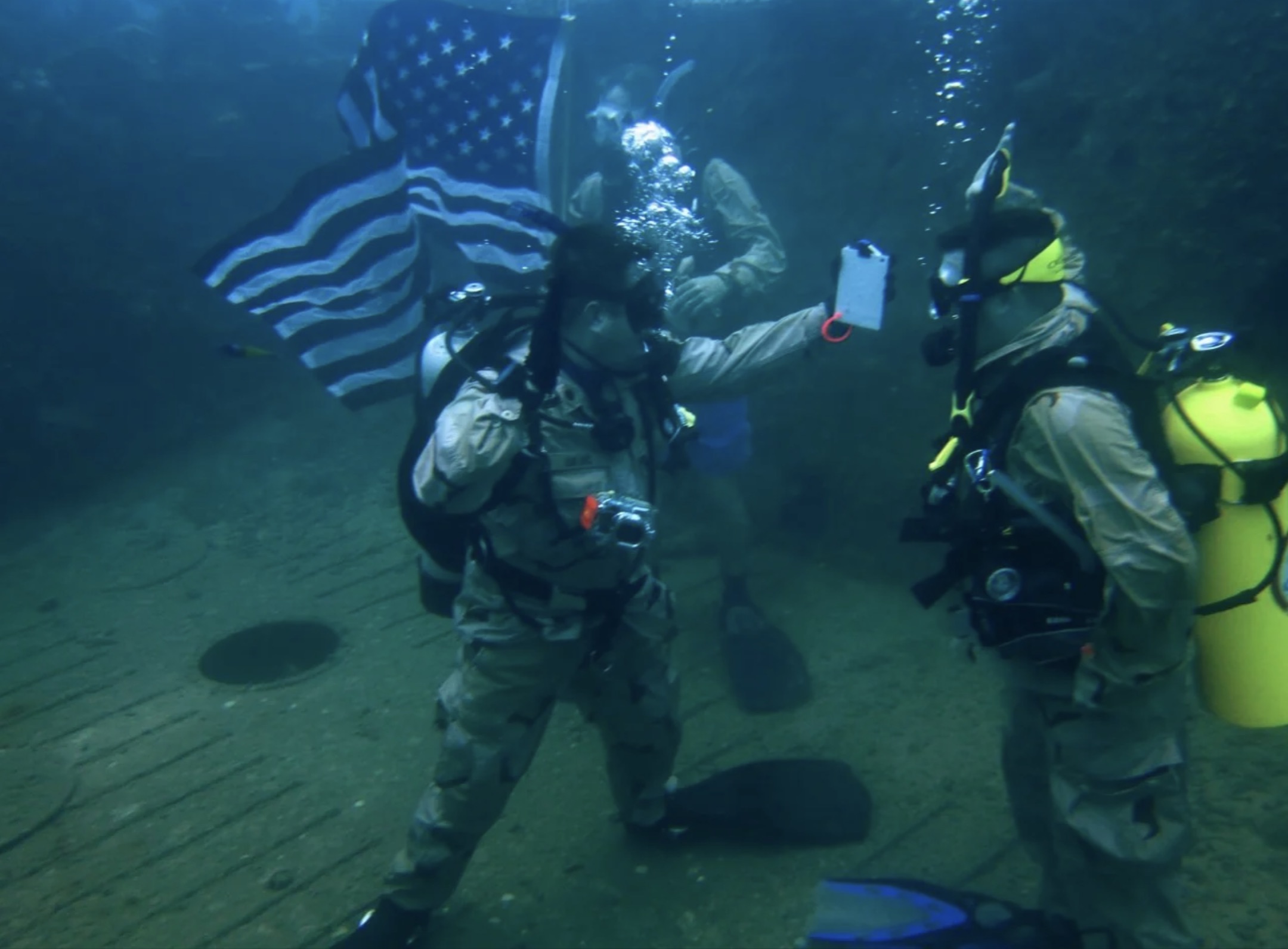 underwater reenlistment