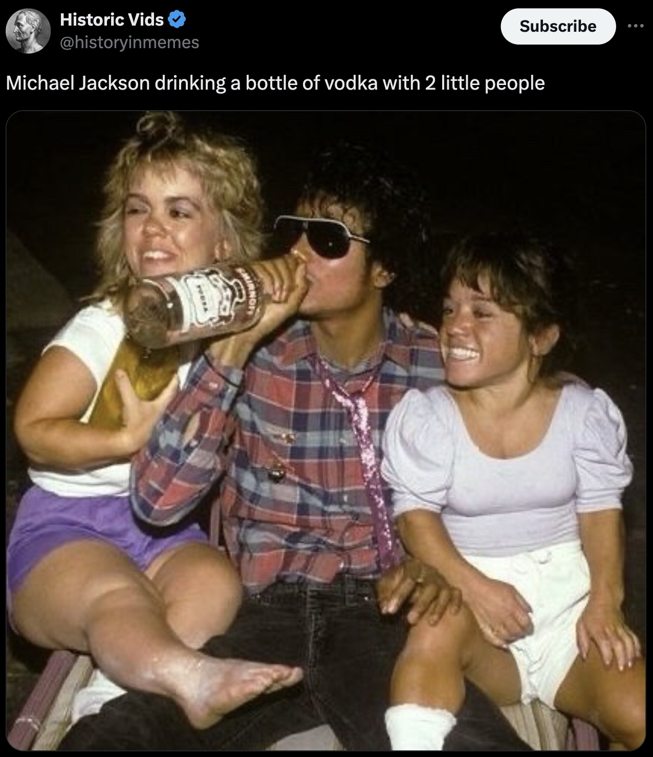 michael jackson with dwarfs - Historic Vids Subscribe Michael Jackson drinking a bottle of vodka with 2 little people