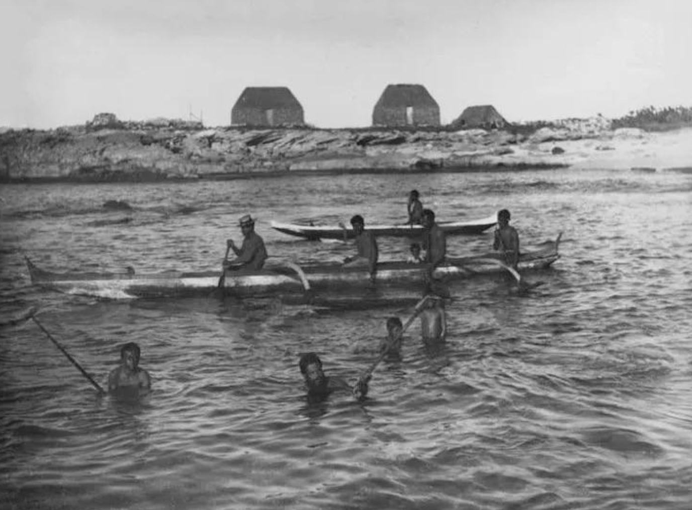 Niihauans fishing in canoes in Puʻuwai Beach, in the Kamalino District, Niihau, Hawaii, circa 1885.