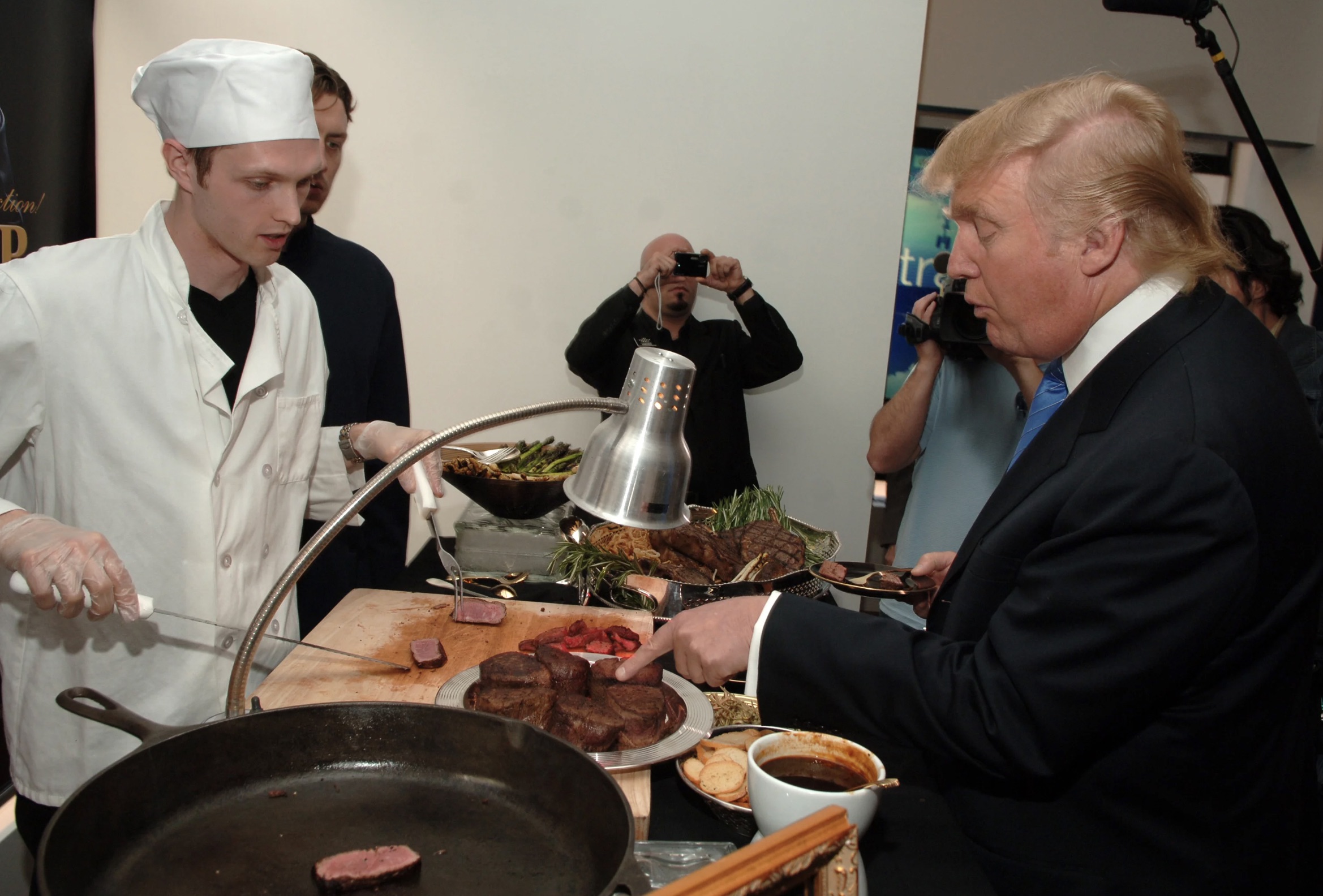 trump favourite food - D tr