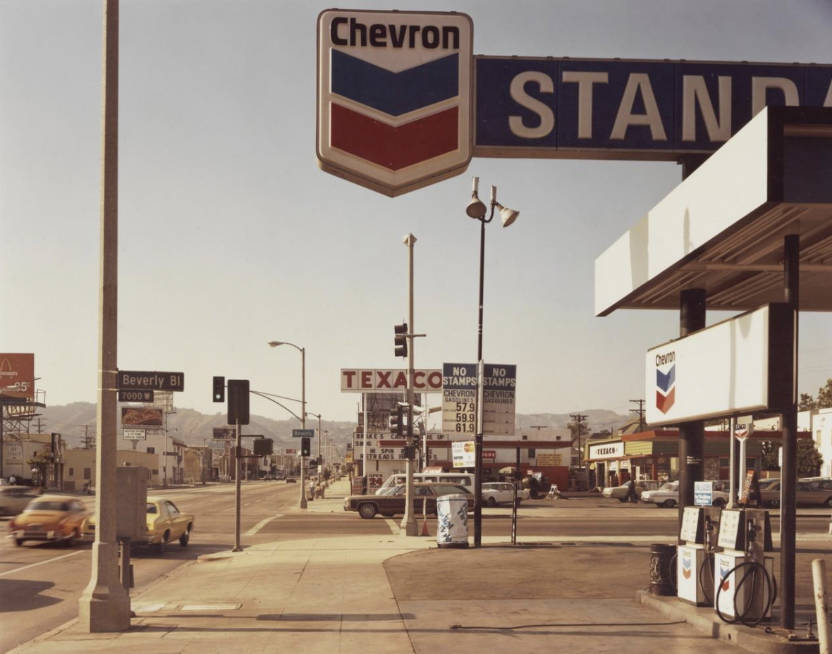 stephen shore - Chevron Stand Beverly Bi 7000 No No Texacotamps Stamps 573 59.9 619