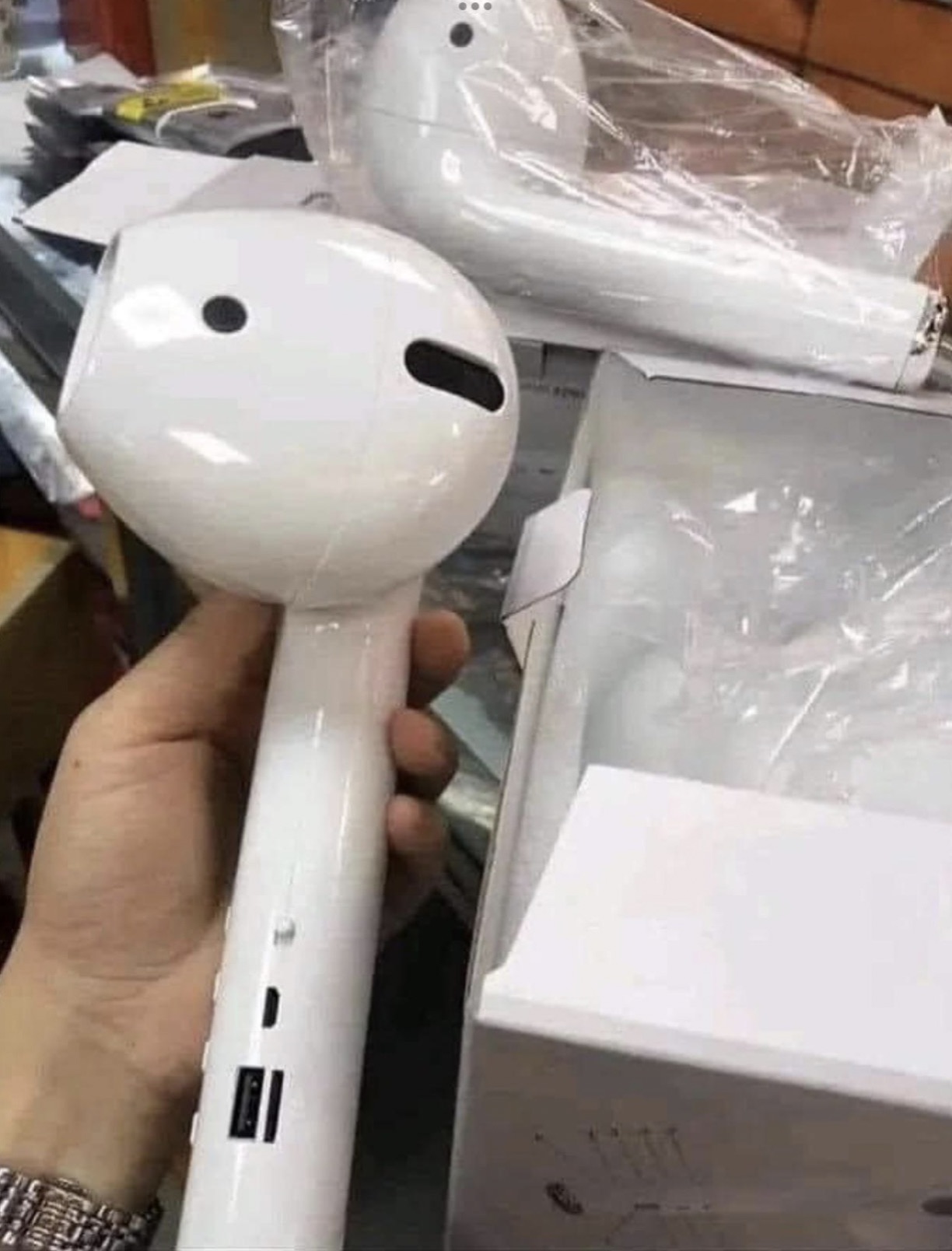 fake airpods