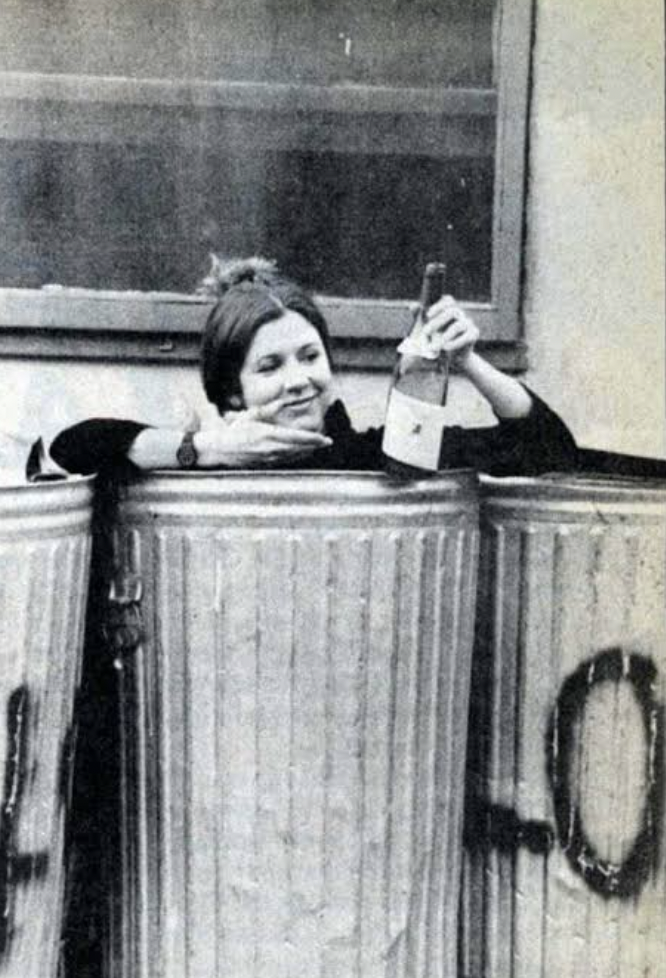 carrie fisher trash can