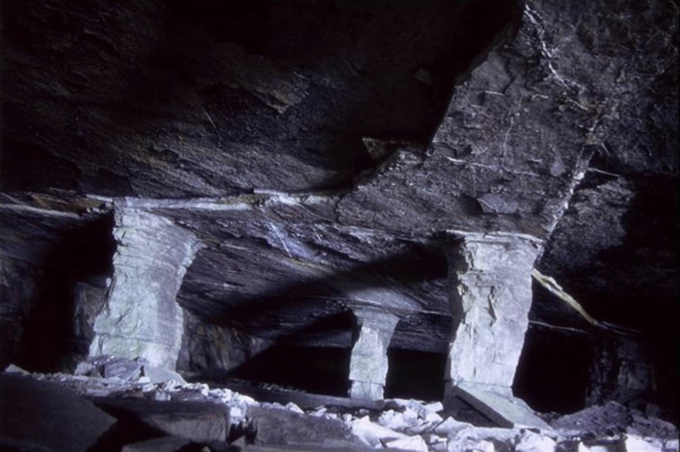 50 Fascinating Photos of Marble Quarries to Show Your Kitchen Counter