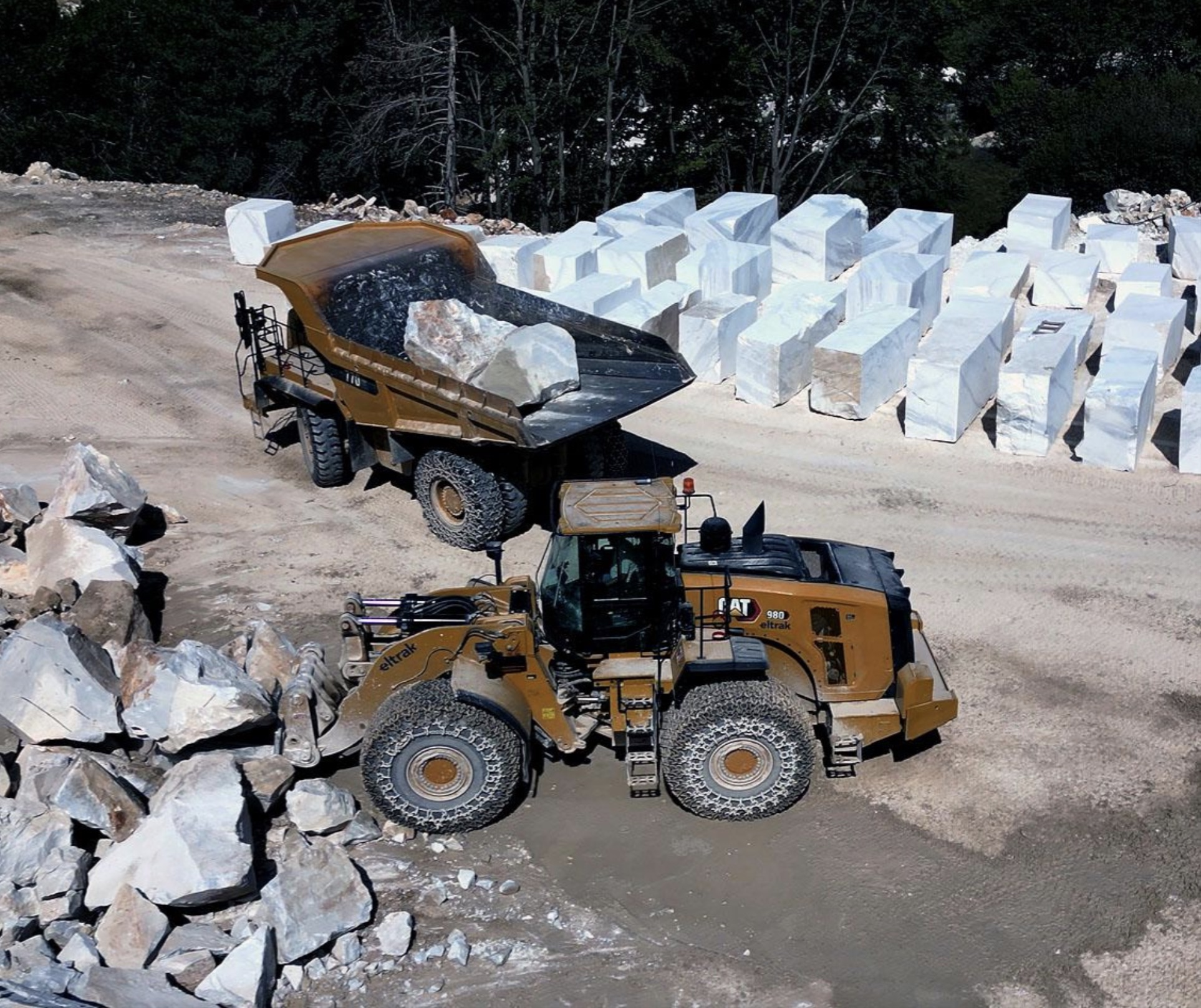 50 Fascinating Photos of Marble Quarries to Show Your Kitchen Counter