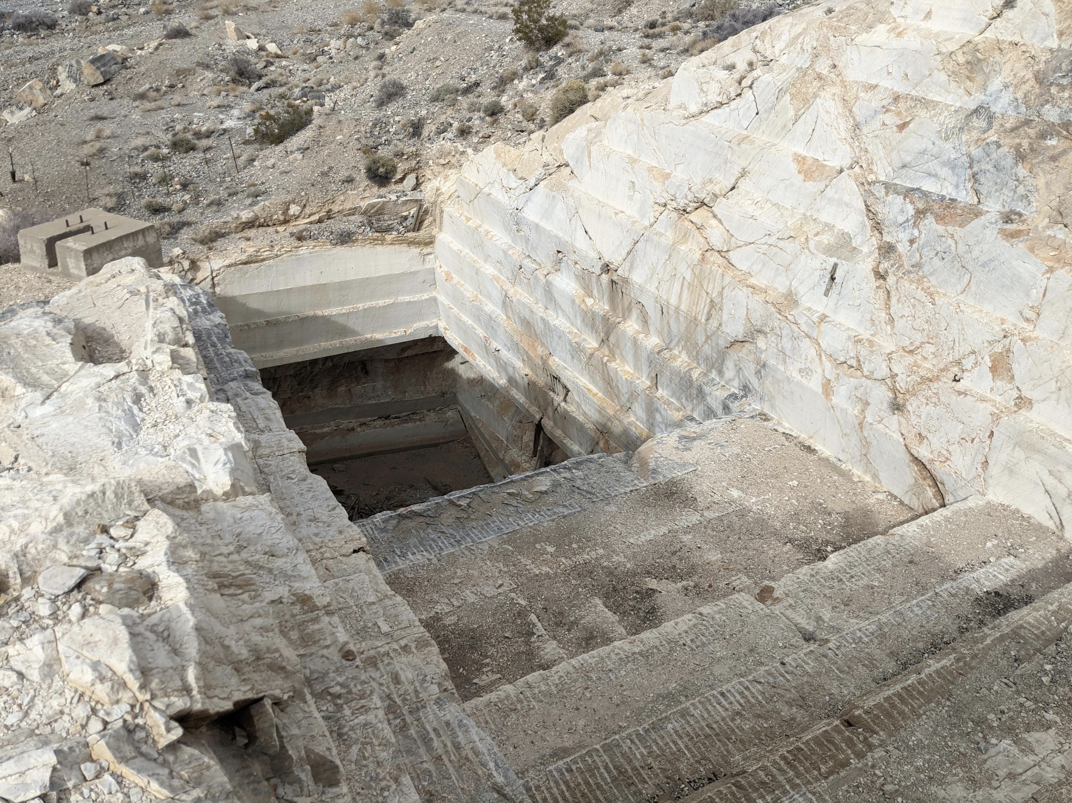 50 Fascinating Photos of Marble Quarries to Show Your Kitchen Counter